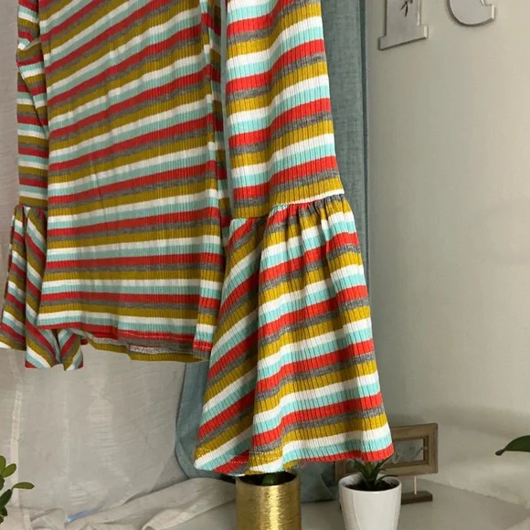 Vibrant Striped Knit Top - Picture 6 of 6